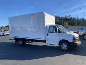 2019 GMC Savana 3500 Commercial Cutaway Box Van 17ft